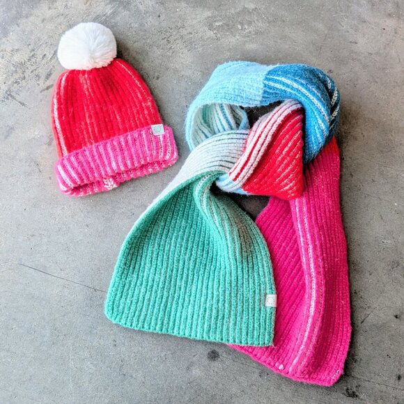Mer Sea Colorful Colorblock Chunky Knit Oh So Cozy Scarf and Pom Beanie Hat Set - Picture 1 of 12